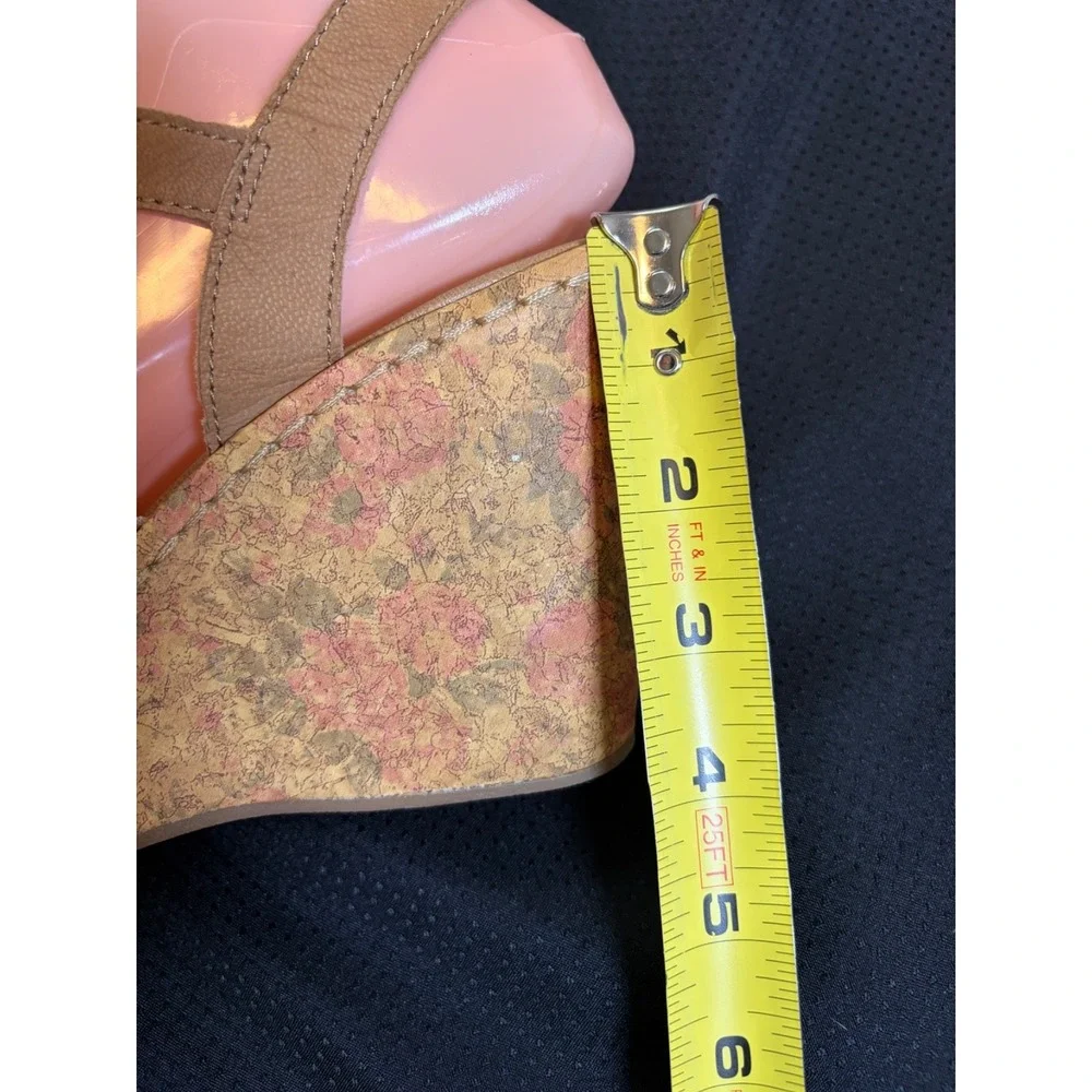 BOC Born Concept Tan Suede Floral Cork 4